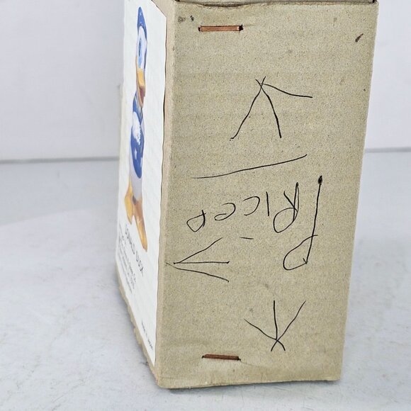 Vintage UCGC Japan Donald Duck Figurine Walt Disney Productions Original Box - Picture 7 of 10